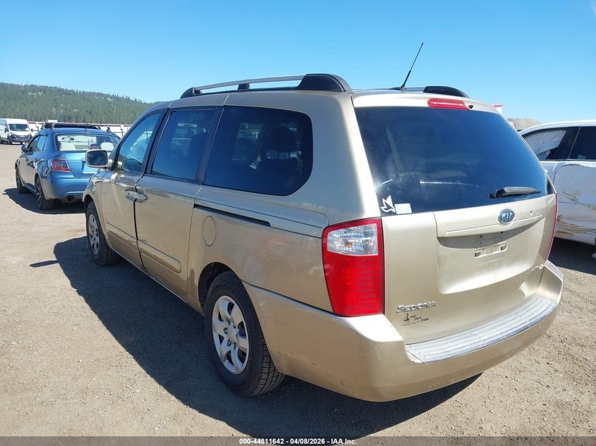 2009 Kia Sedona Lx