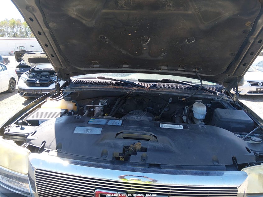 2005 GMC Sierra 2500Hd Sle VIN: 1GTHK29U15E129647 Lot: 44811703