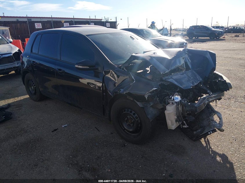 2013 VOLKSWAGEN GOLF 2.5L 4-DOOR