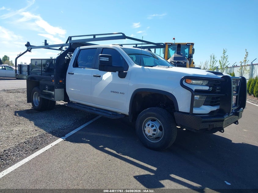 2024 CHEVROLET SILVERADO 3500HD CHASSIS WORK TRUCK