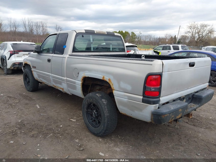 2001 Dodge Ram 2500 St