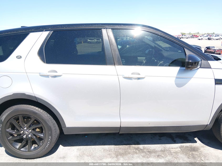 2017 Land Rover Discovery Sport Hse VIN: SALCR2BG4HH654076 Lot: 44811796