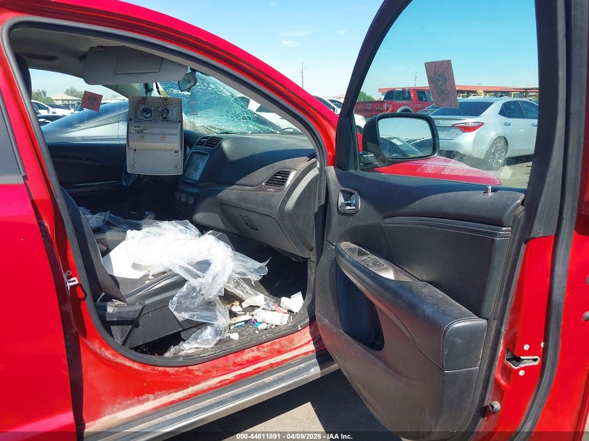 2018 Dodge Journey Crossroad