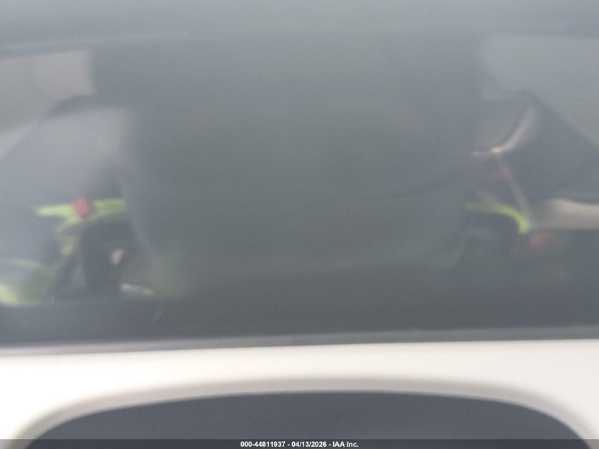 2019 Land Rover Range Rover Velar P250 R-Dynamic Se VIN: SALYL2EX0KA228033 Lot: 44811937