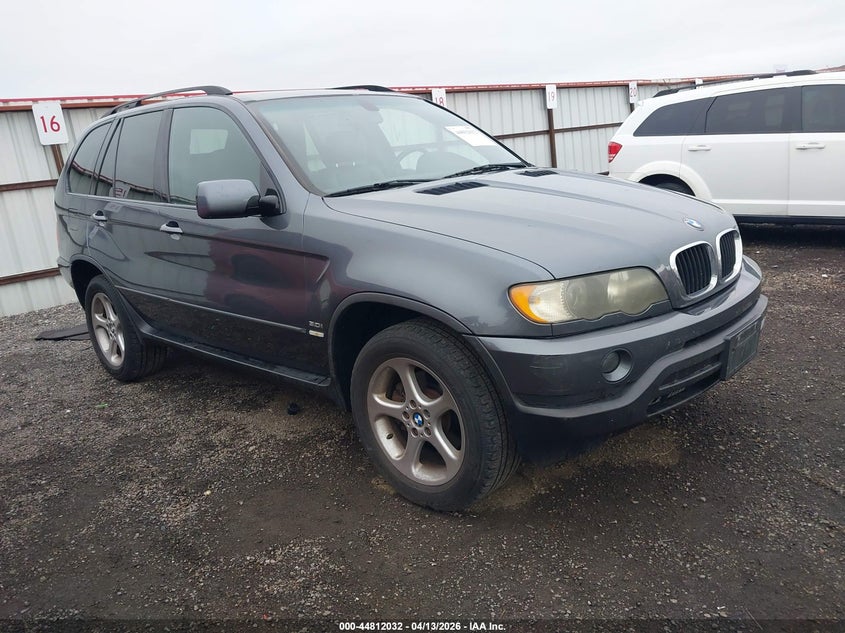 2003 BMW X5 3.0I