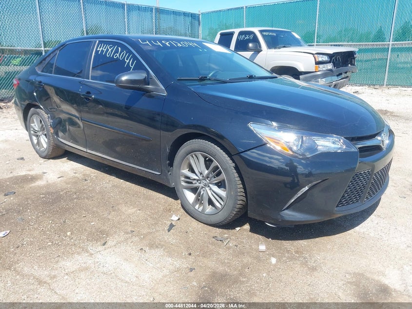 2016 Toyota Camry Se