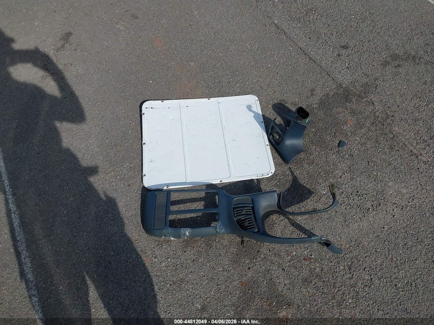 2002 Chevrolet Astro VIN: 1GCDM19XX2B142214 Lot: 44812049