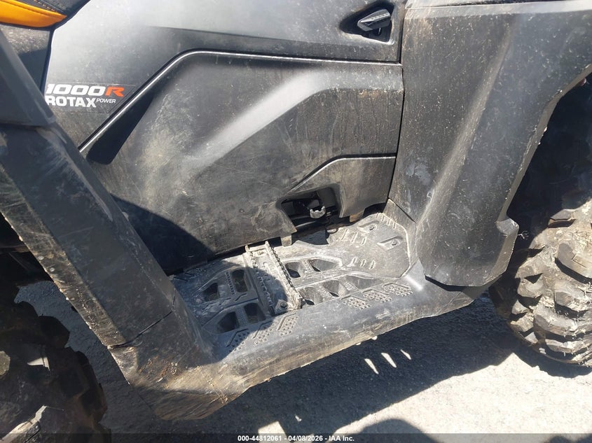 CAN-AM OUTLANDER 2026