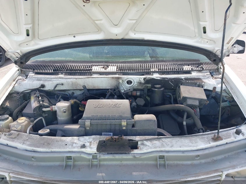 2001 Chevrolet Astro VIN: 1GCDM19W81B156070 Lot: 44812067