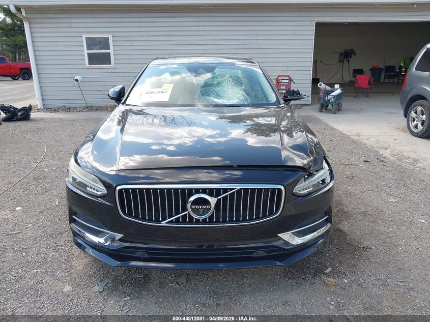 2017 Volvo S90 T6 Inscription VIN: YV1A22ML2H1001410 Lot: 44812081