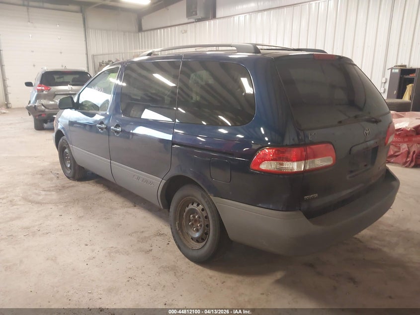 2002 Toyota Sienna Ce