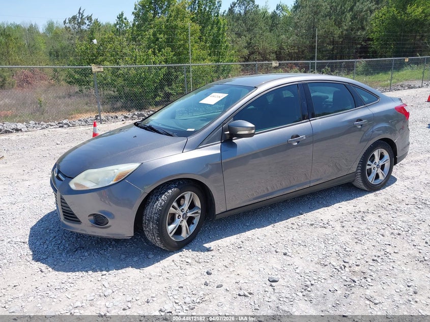2014 Ford Focus Se 1FADP3F23EL159484 photo 1
