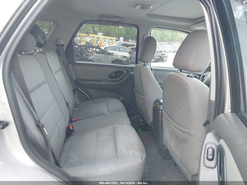 2005 Ford Escape Xlt VIN: 1FMYU93155KA84985 Lot: 44812261