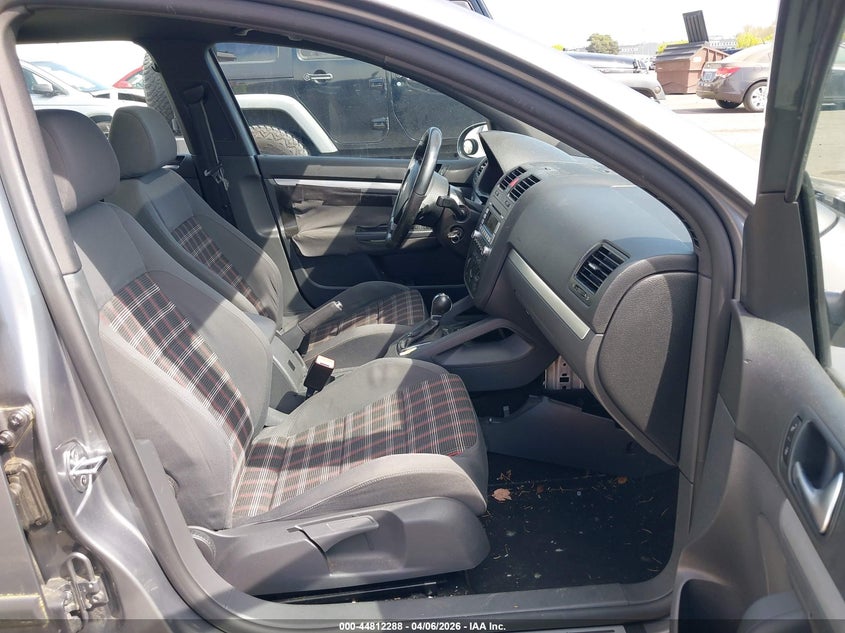 2009 Volkswagen Gti 4-Door