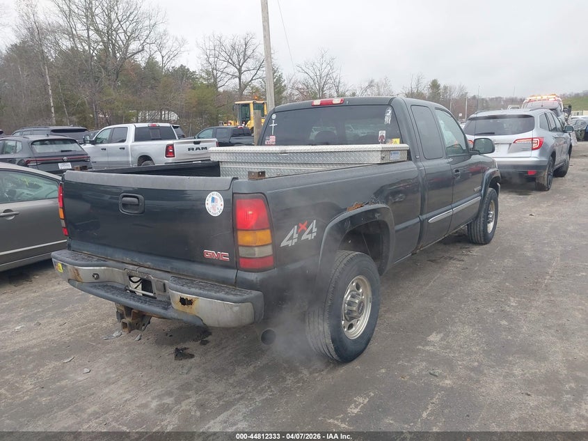 2004 GMC SIERRA 2500 auction photo 4