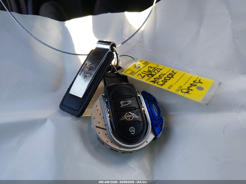 2021 Mini Convertible Cooper S VIN: WMWWJ5C04M3N22163 Lot: 44812346