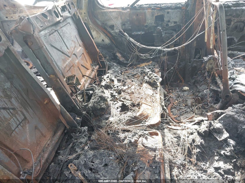 2005 GMC Envoy Sle VIN: 1GKDS13S052223458 Lot: 44812359