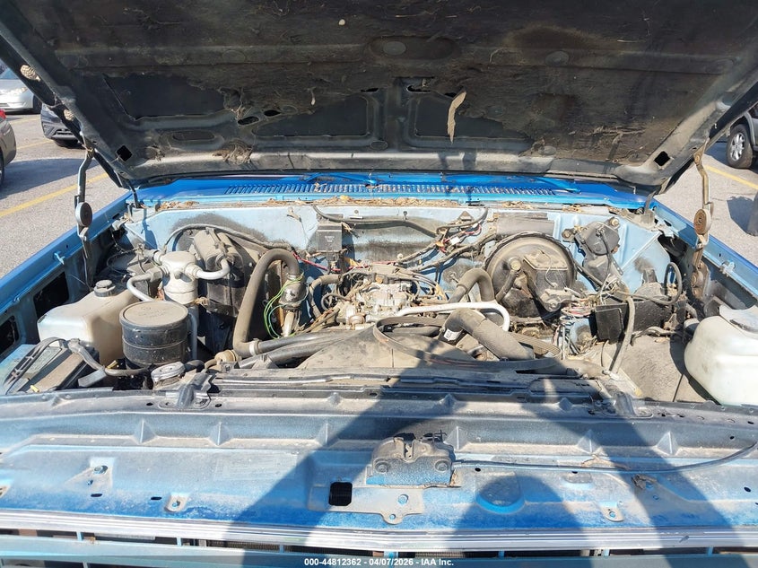 1986 Chevrolet C20 VIN: 1GCGC24M3GS133879 Lot: 44812362