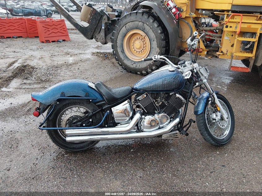 2004 Yamaha Xvs1100 A VIN: JYAVP11E64A058238 Lot: 44812397