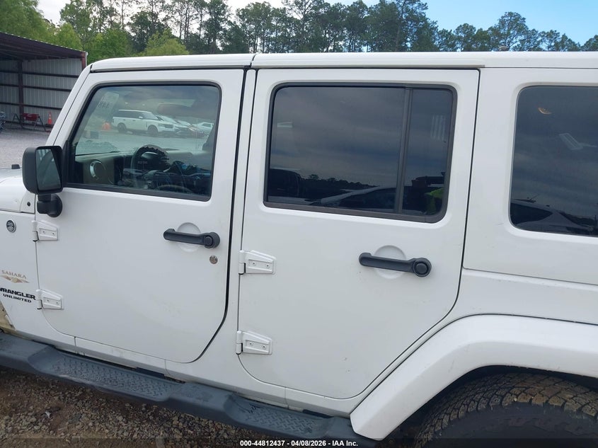 2011 Jeep Wrangler / 3.8 Unlimited Sahara white Lot 111044812437 Vin 1J4BA5H17BL636104