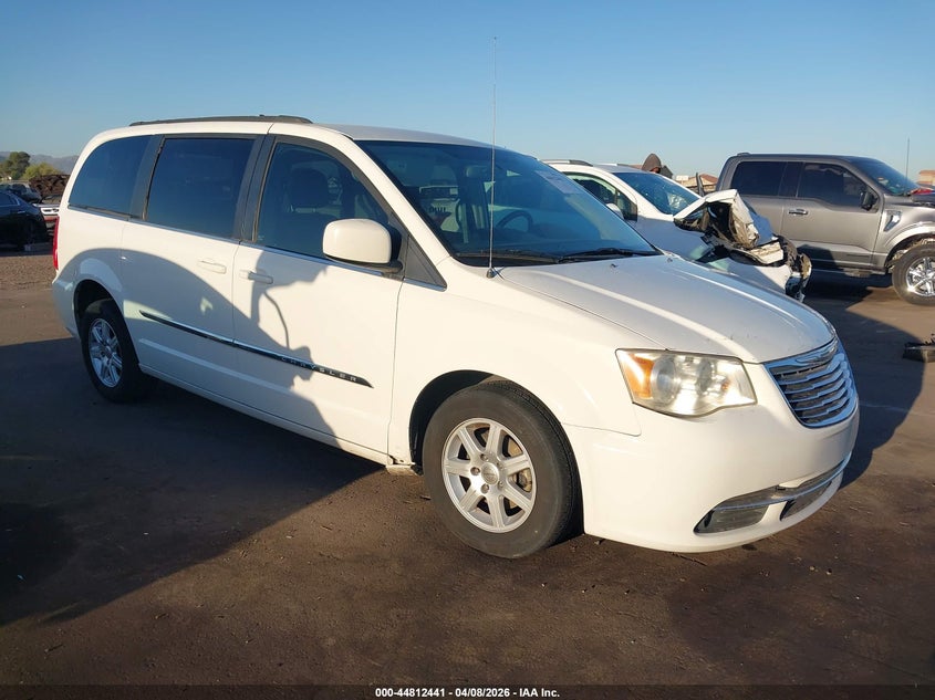 2012 Chrysler Town & Country Touring