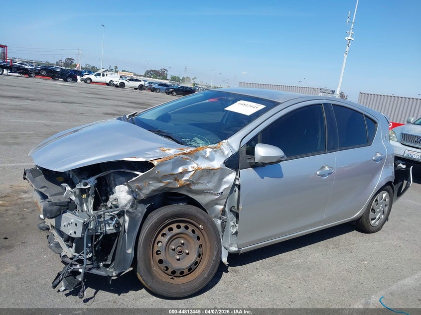 2015 Toyota Prius C Two VIN: JTDKDTB32F1584555 Lot: 44812445