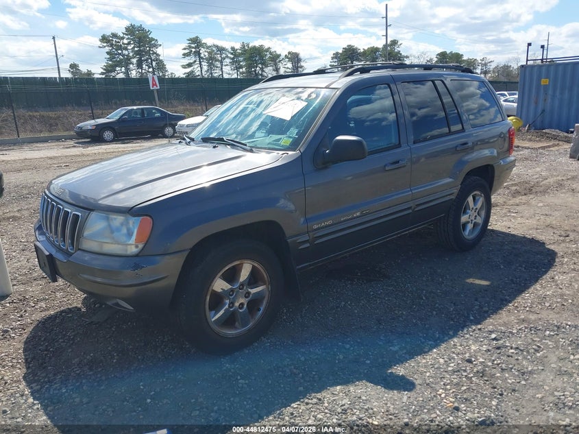 1J8GW58N83C588445 2003 Jeep Grand Cherokee Limited photo 1