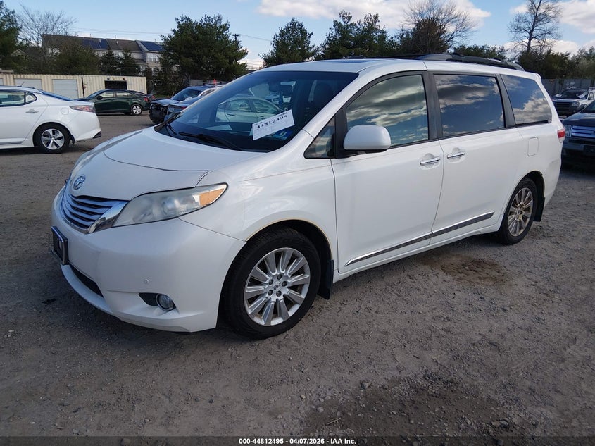 2012 Toyota Sienna Limited 7 Passenger
