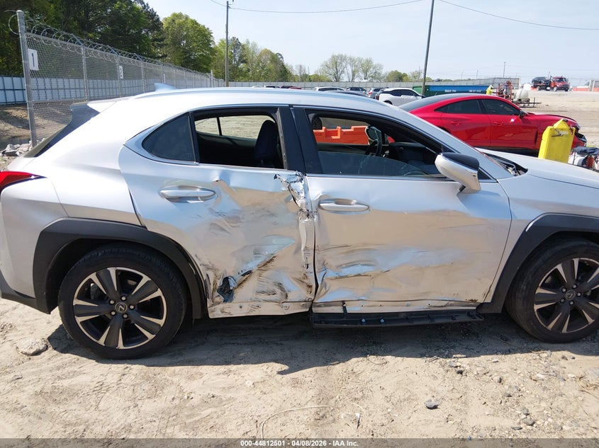 2019 Lexus Ux 200 VIN: JTHY3JBH5K2013786 Lot: 44812501