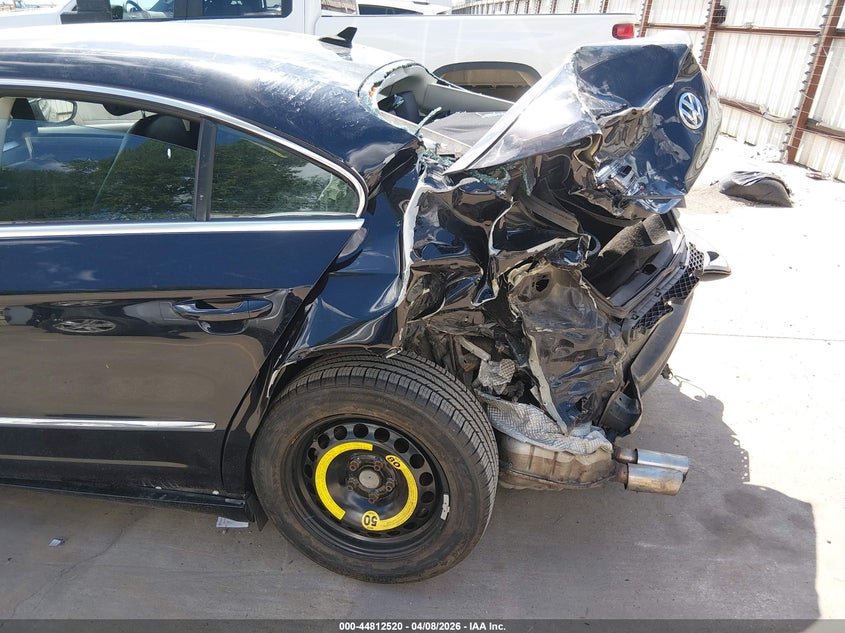 2013 Volkswagen Cc 2.0T Sport VIN: WVWBP7ANXDE521727 Lot: 44812520