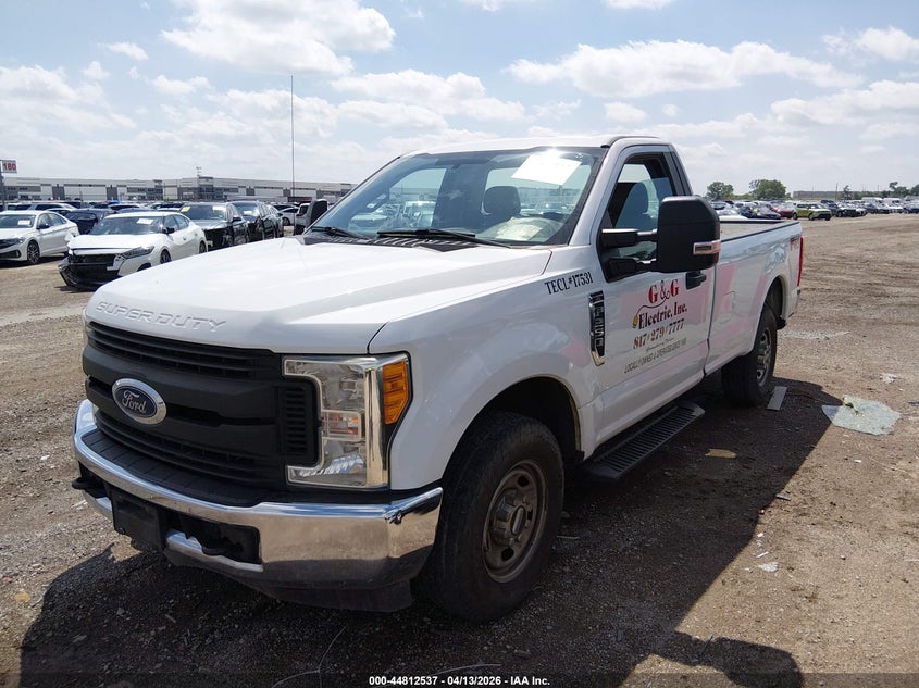 2017 Ford F250 6.2 F-250 Xl white Lot 111044812537 Vin 1FTBF2A60HEE50218