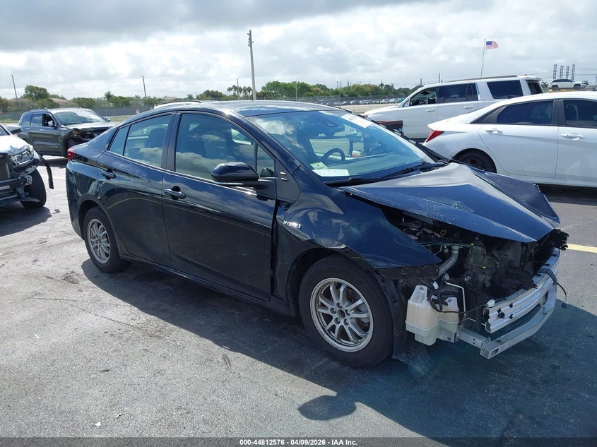 JTDKAMFUXN3178091 2022 Toyota Prius Le auction photo 1