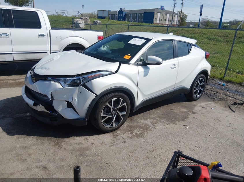 JTNKHMBX9J1010049 2018 Toyota C-Hr Xle Premium photo 1