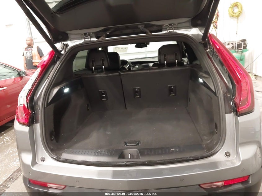 2023 Cadillac Xt4 Awd Luxury VIN: 1GYFZBR42PF108400 Lot: 44812649