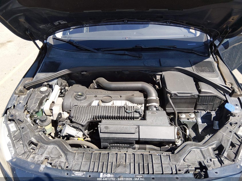 2015 Volvo V60 T5 Premier VIN: YV1612SK0F1228837 Lot: 44812762