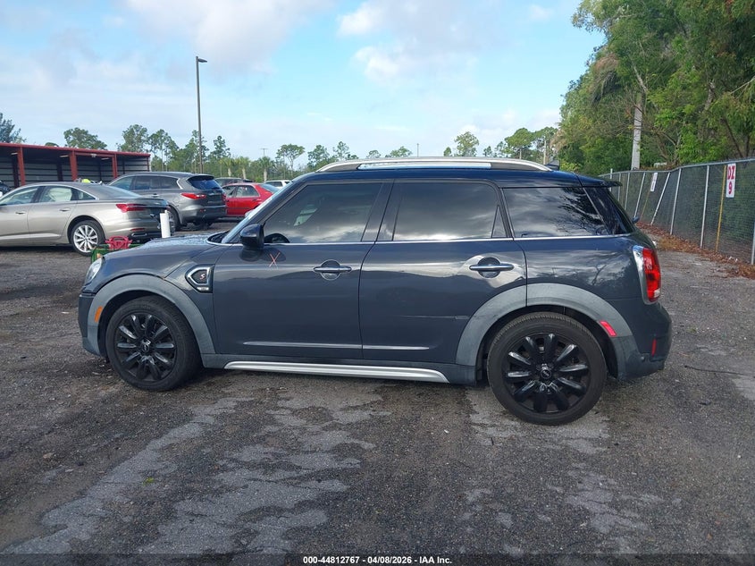 2017 Mini Countryman Cooper S VIN: WMZYT3C31H3D98138 Lot: 44812767