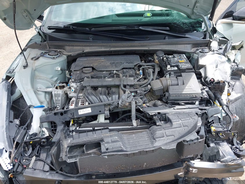 2025 KIA K4 SEDAN 2.0L I-4 DOHC, VVT, 147HP