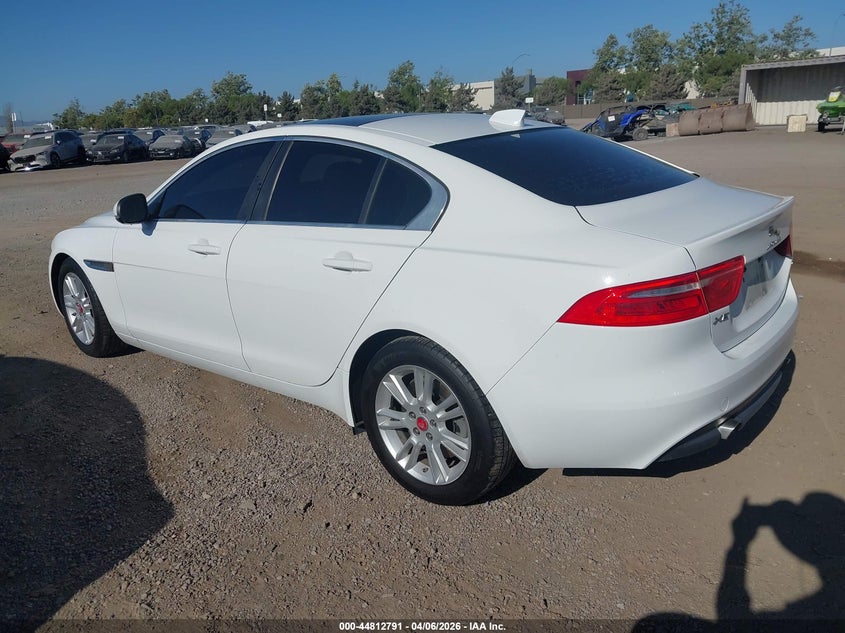 2019 Jaguar Xe 25T Premium