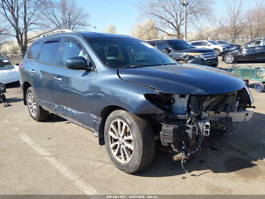 2015 Nissan Pathfinder Sv