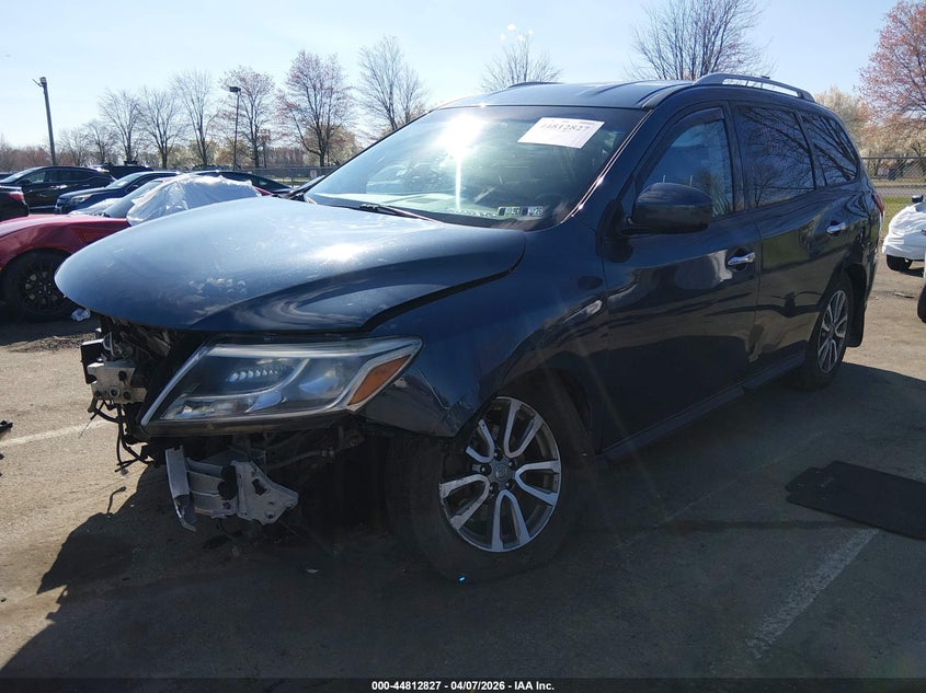 2015 Nissan Pathfinder Sv