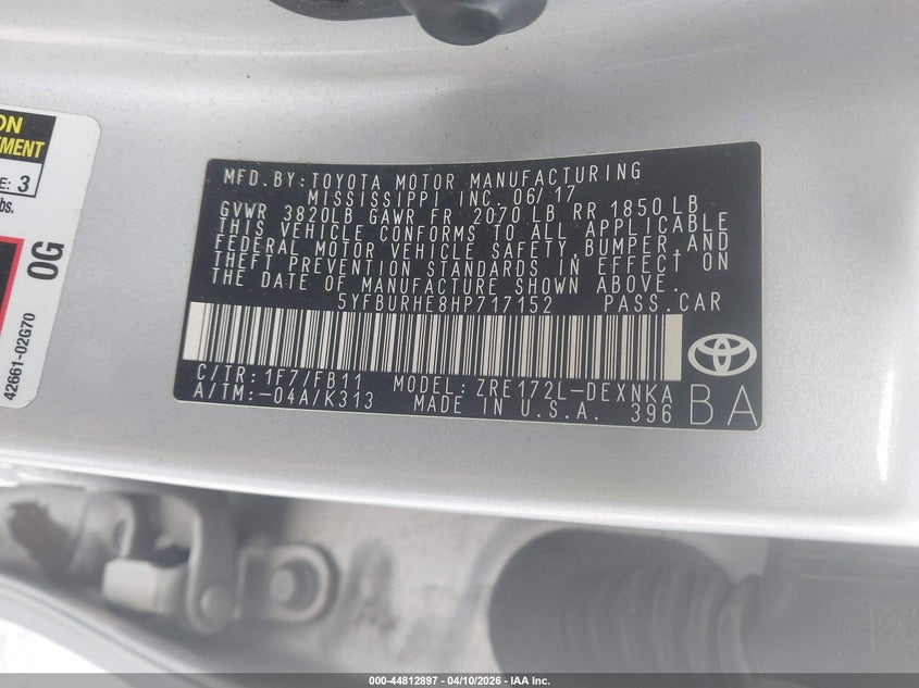 2017 Toyota Corolla 1.8 Le silver Lot 111044812897 Vin 5YFBURHE8HP717152