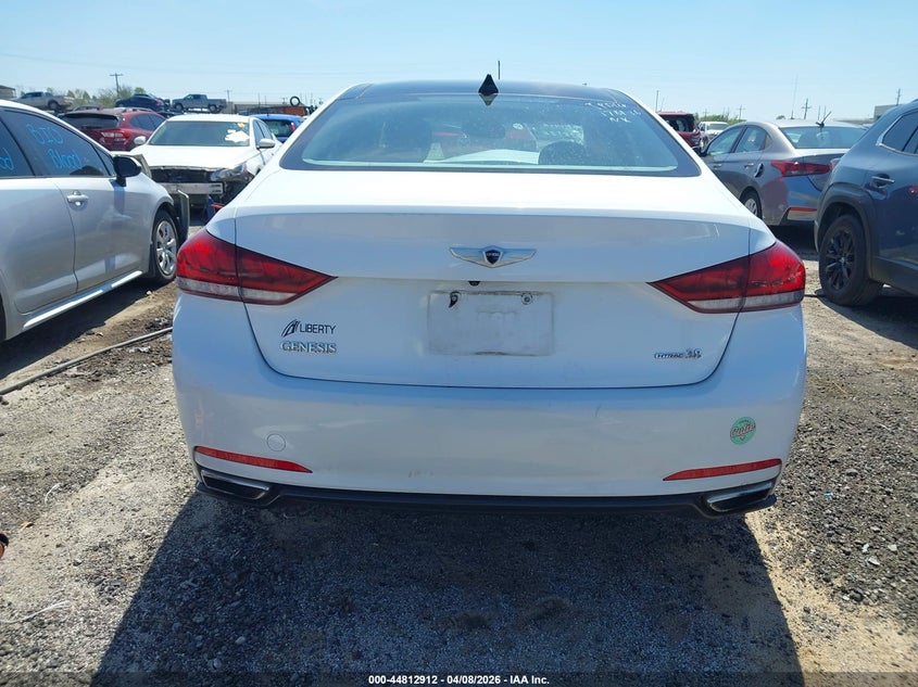 2015 Hyundai Genesis 3.8 VIN: KMHGN4JE3FU039356 Lot: 44812912