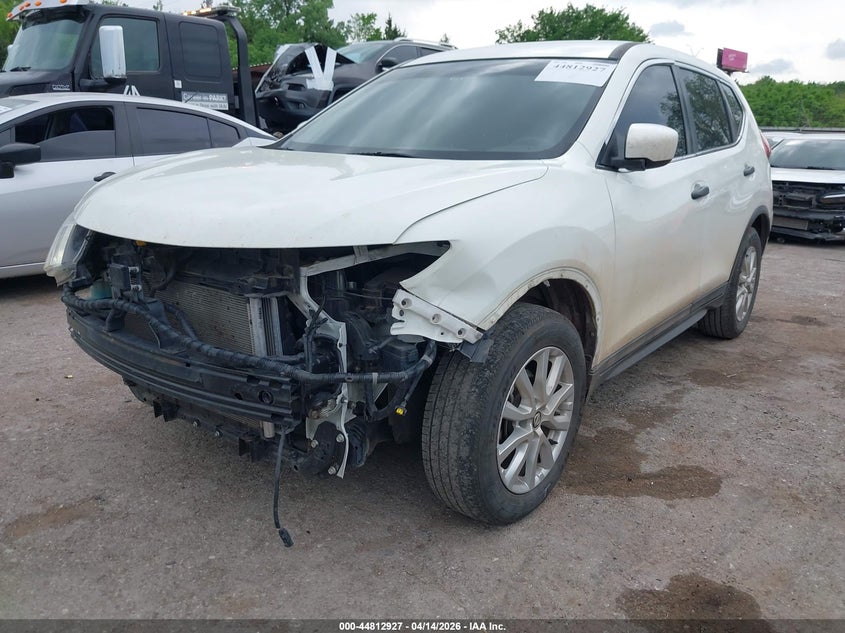 2018 NISSAN ROGUE auction photo 2