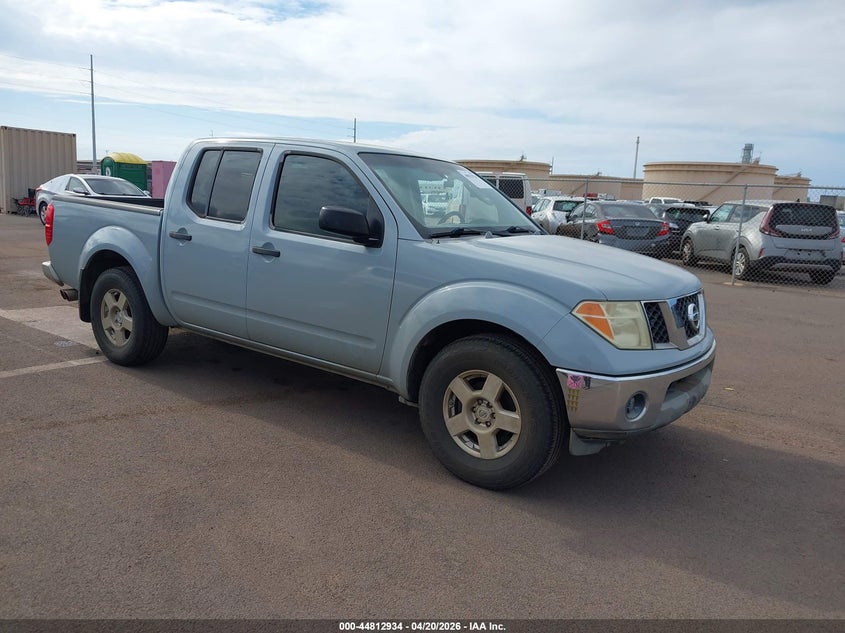2005 NISSAN FRONTIER SE