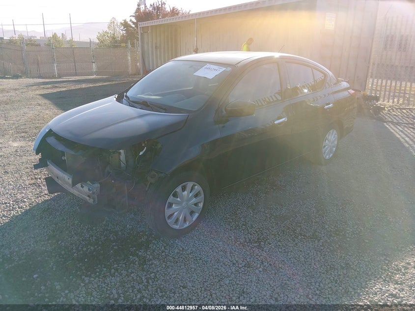 2019 Nissan Versa 1.6 Sv 3N1CN7AP8KL801514 photo 1