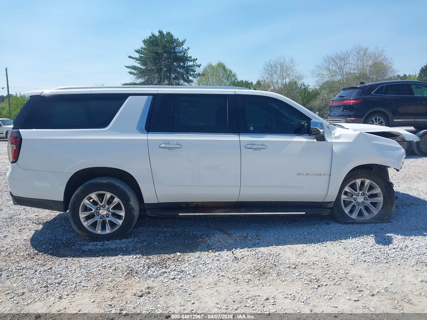 2022 Chevrolet Suburban 2Wd Premier VIN: 1GNSCFKD8NR204929 Lot: 44812967