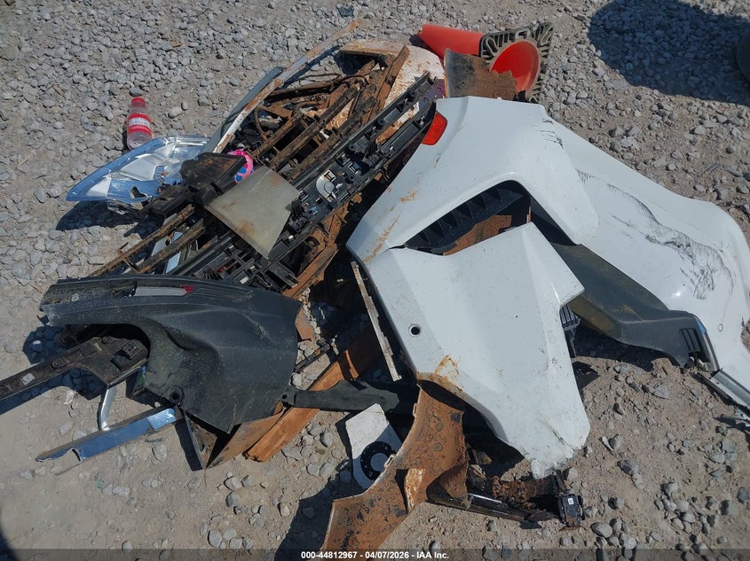 2022 Chevrolet Suburban 2Wd Premier VIN: 1GNSCFKD8NR204929 Lot: 44812967