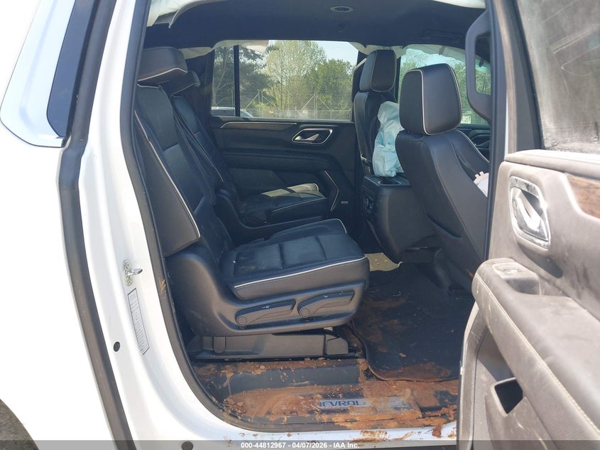 2022 Chevrolet Suburban 2Wd Premier VIN: 1GNSCFKD8NR204929 Lot: 44812967