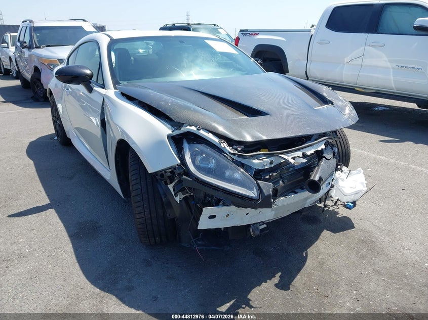JF1ZNBE10P9766005 TOYOTA GR86 Photo 1