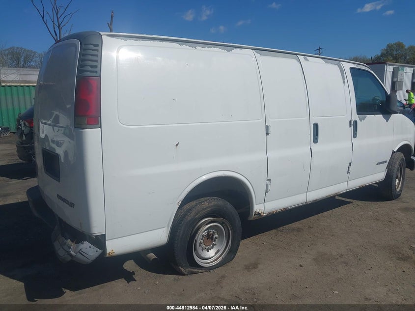2002 Chevrolet Express
